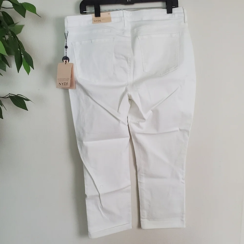 NYDJ Lift Tuck Technology Chloe Capri White Jeans Size 14 - Picture 5 of 14